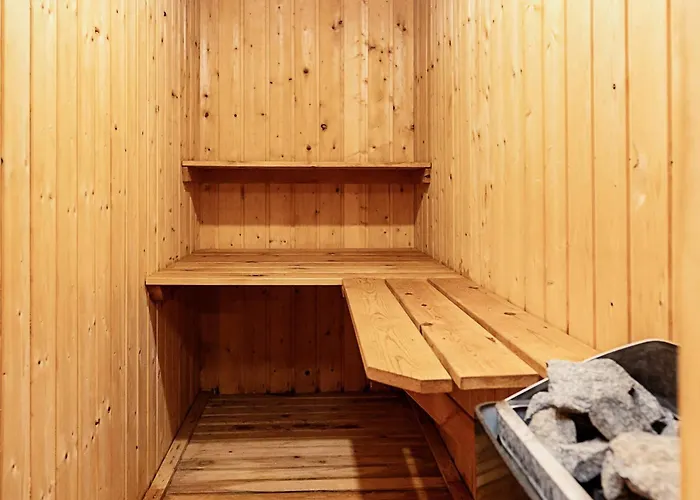 4 Person In Aså